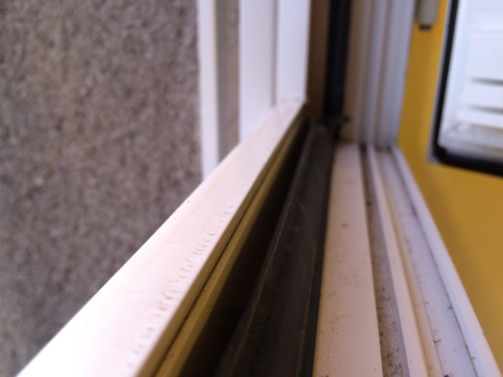 Changement joint soudé fenêtre PVC